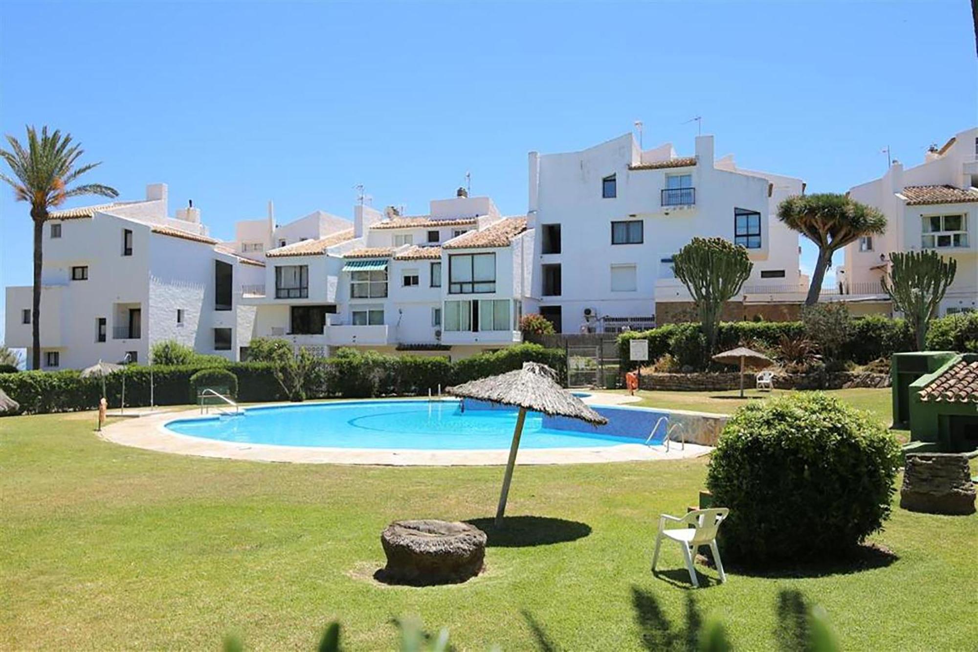 Beachhouse Galore Estepona Luaran gambar