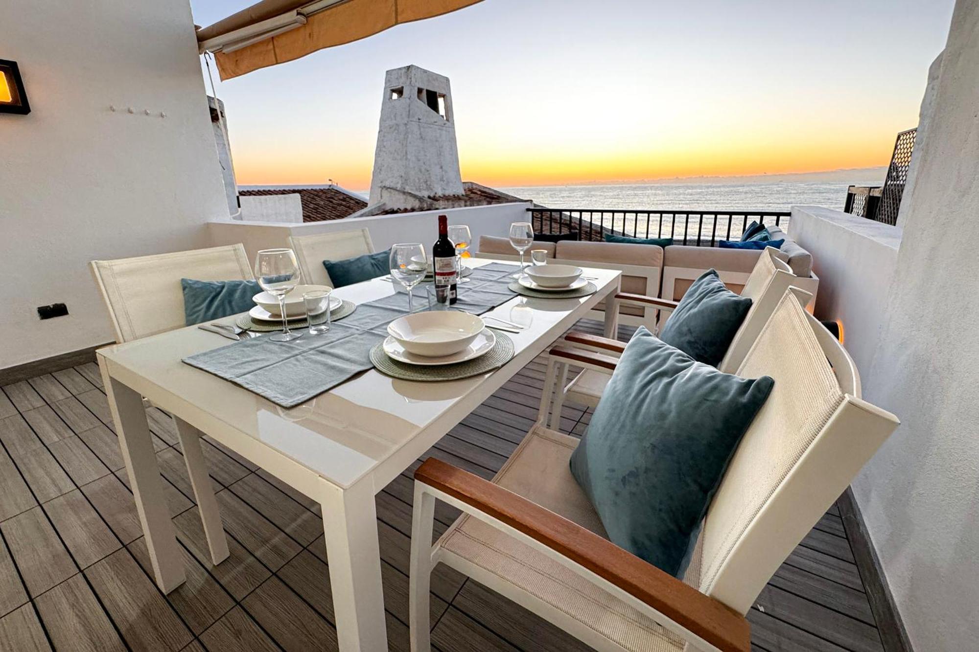 Beachhouse Galore Estepona Luaran gambar