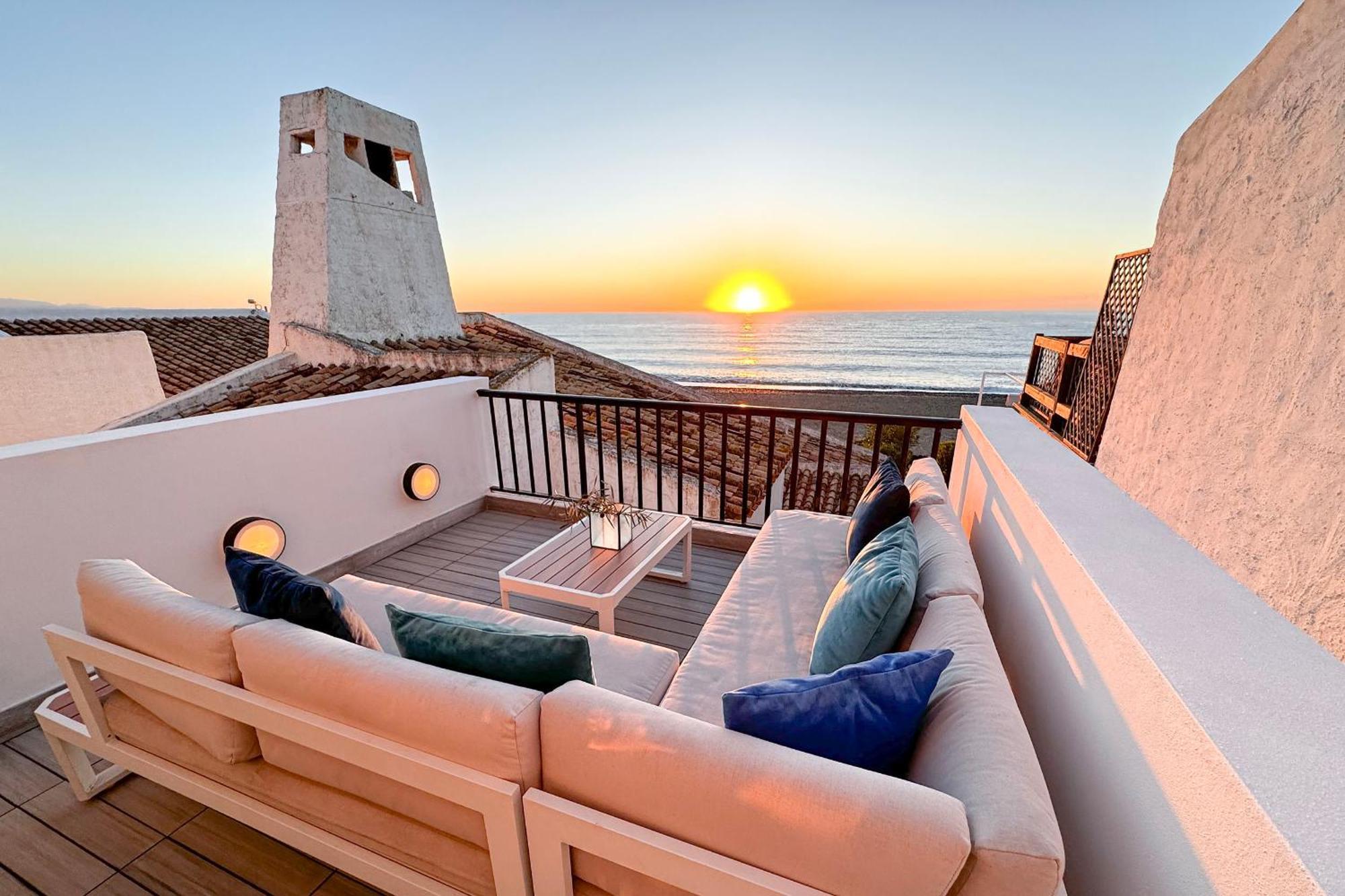 Beachhouse Galore Estepona Luaran gambar